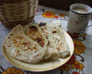 Чебуреки с творогом и зеленью