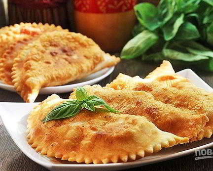 Чебуреки сочные