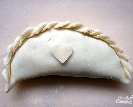 Тесто для чебуреков на воде