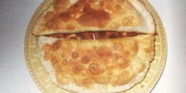 вкусные чебуреки с мясом