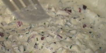 чизбургер с беконом и дижонским соусом