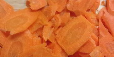 чизбургер с курицей и домашней булочкой