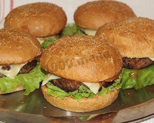 Чизбургеры из Макдоналдс