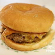 Рецепт Чизбургеров с говядиной, беконом и сыром