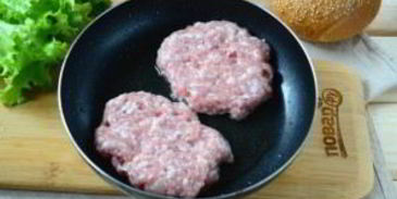 завтрак в чизбургере