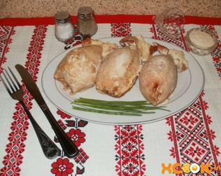 Фаршированные кальмары с рисом и яйцом