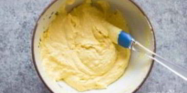 фаршированные яйца с беконом