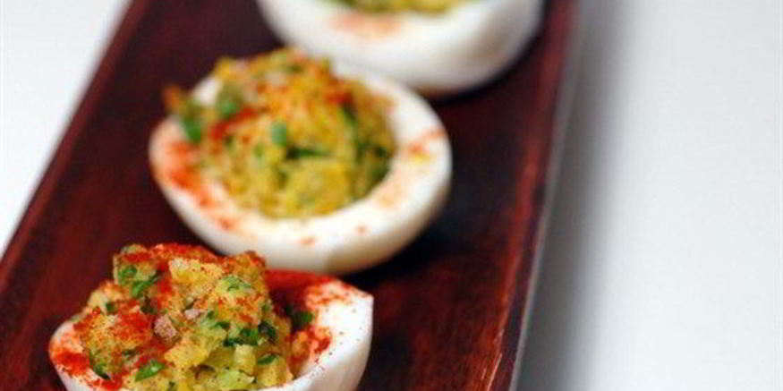 Рецепт фаршированных яиц с гуакамоле