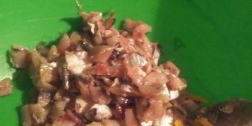 фаршированные яйца с килькой