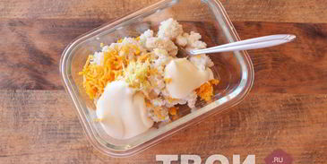 яйца, фаршированные кальмарами