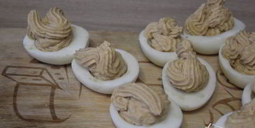 яйца фаршированные паштетом из утиной печени