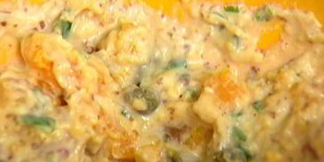 яйца, фаршированные сыром, каперсами и шнитт-луком