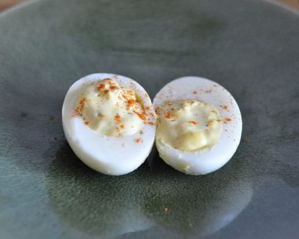 Яйца куриные фаршированные