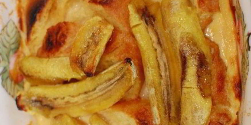 Рецепт французских гренков с бананами и карамельным соусом