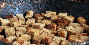 гренки с куриным бульоном