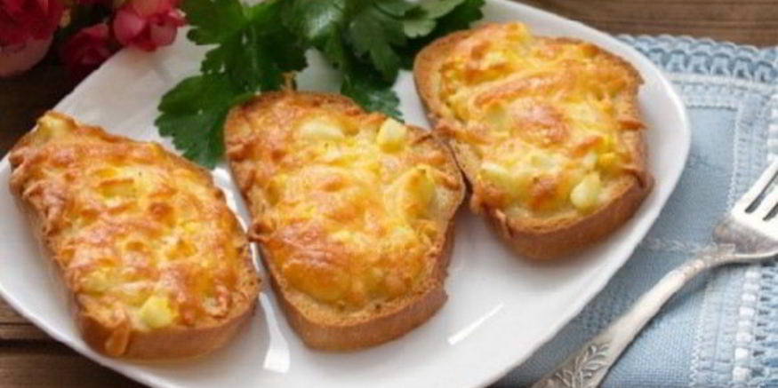 Рецепт гренков с сыром в духовке