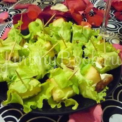 Изящные канапе с грушей, ветчиной и сыром