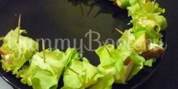 изящные канапе с грушей, ветчиной и сыром