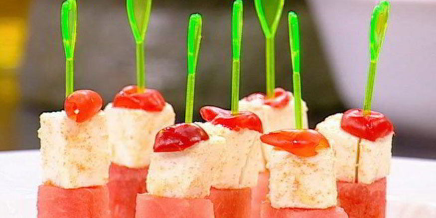 Рецепт канапе арбуз на шпажке