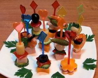 Канапе из мяса и овощей