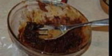 канапе из свинины с соусом из арахиса