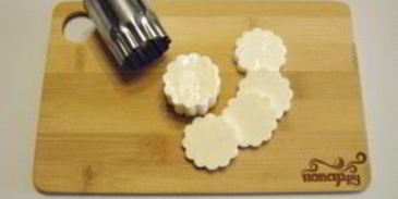 канапе обезьянки на шпажках