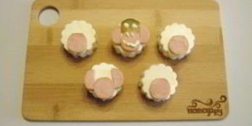 канапе обезьянки на шпажках