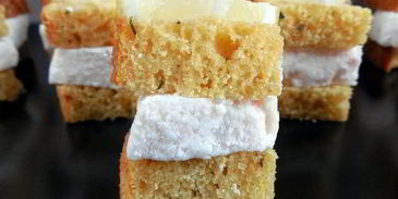 канапе с крабовым маршмеллоу