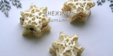 канапе с красной рыбой снежинки