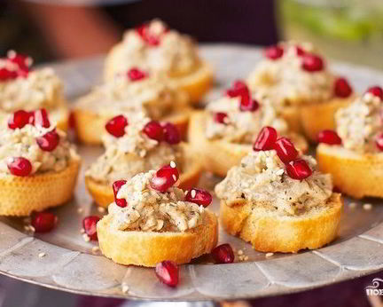 Канапе с паштетом