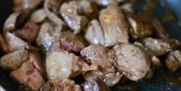 канапе с паштетом