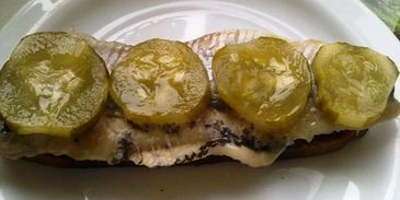 канапе с сельдью