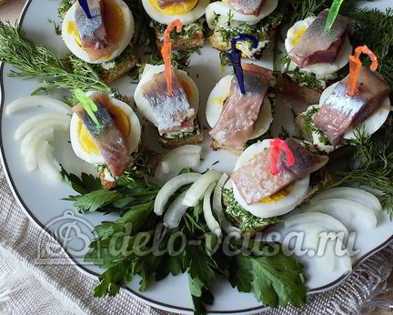 Канапе с селедкой