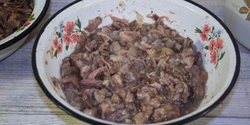 холодец из свиных ножек и говядины