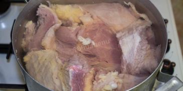 холодец из свиных ножек и говядины