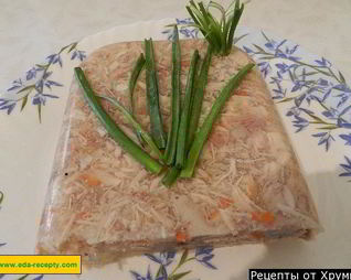 Холодец из свиных ножек и рульки