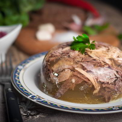 Хрустальный холодец из домашнего петуха