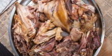 хрустальный холодец из домашнего петуха