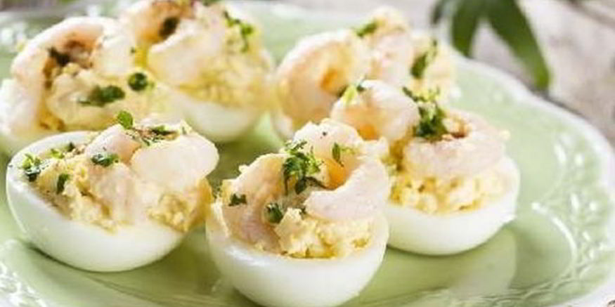 Рецепт холодной закуски из яиц с пикантным соусом