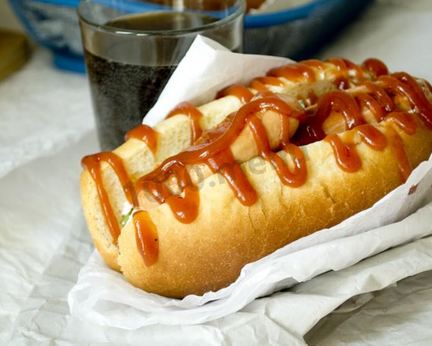 Домашний хот дог в дрожжевом тесте
