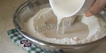 домашний хот дог в дрожжевом тесте