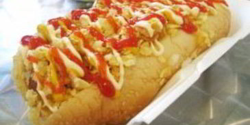 хот-дог с крабовыми палочками