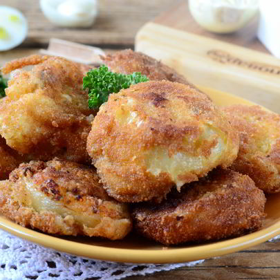 Хот-дог в луковых колечках