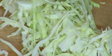 хот-доги с зелеными овощами и горчичным майонезом