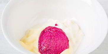 неправильный хот-дог с ростбифом