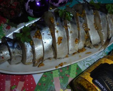 Маринованная скумбрия по-домашнему