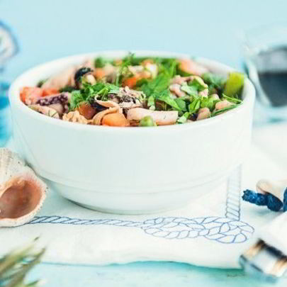 Морской коктейль с овощами