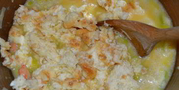 фриттата с креветками и луком пореем