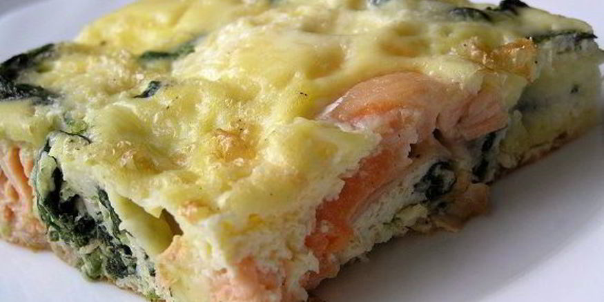 Рецепт фриттаты с лососем и шпинатом