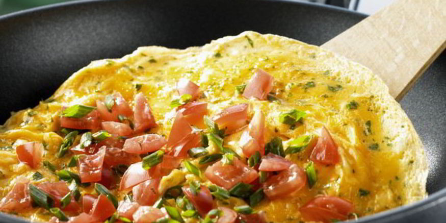 Рецепт классического омлета на сковороде